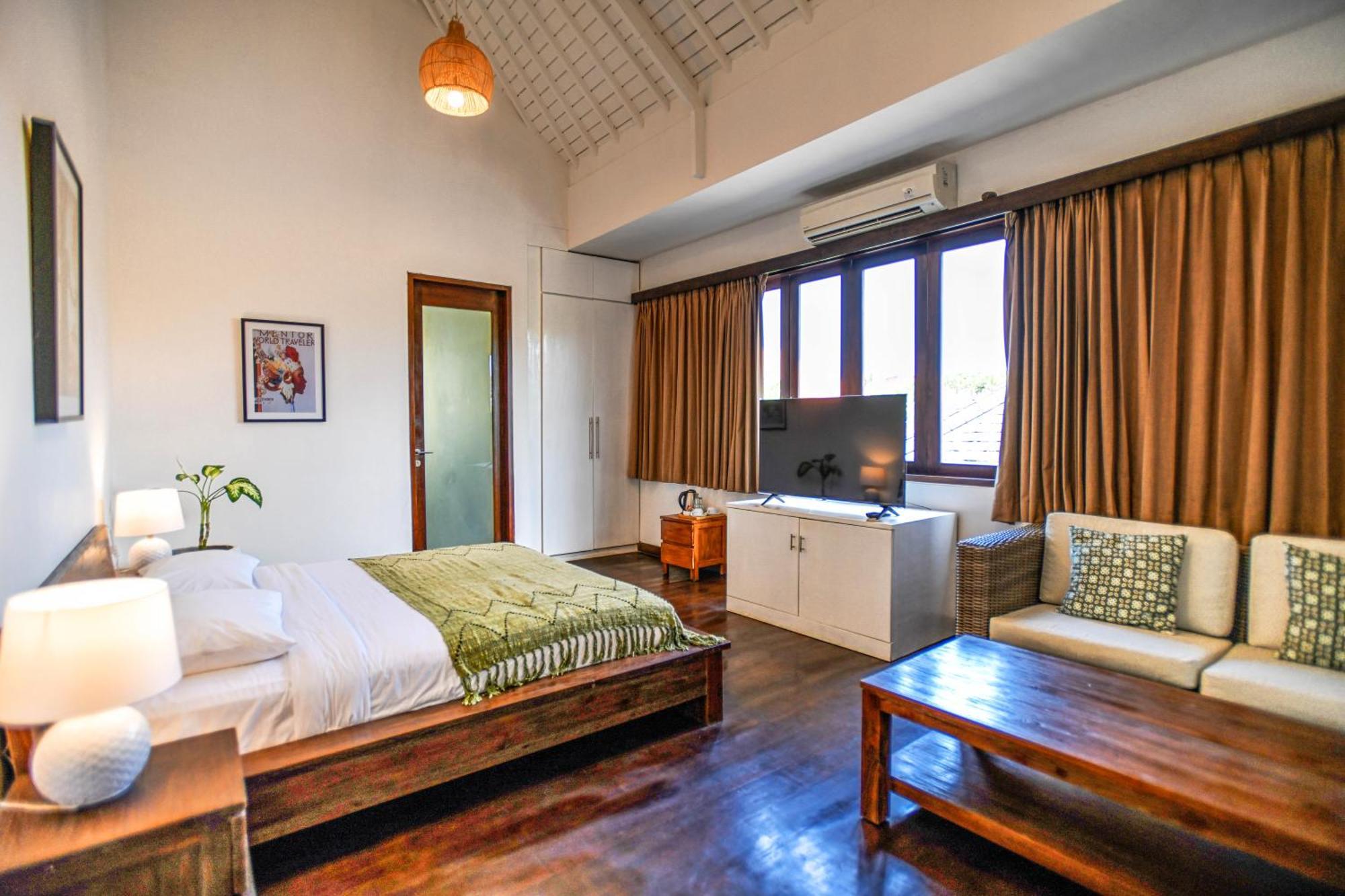 סמיניאק Melo Suites Hotel מראה חיצוני תמונה